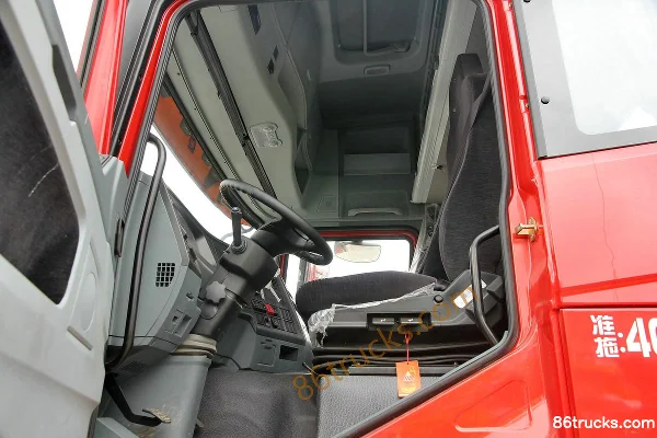 SHACMAN Cummins Delong X3000 Lightweight Special Offer Version 385 hp 6X4(10 wheels) Tractor Truck Cab (3) | 86Trucks