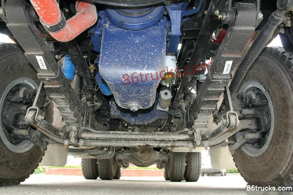 SHACMAN Cummins Delong X3000 Lightweight Special Offer Version 385 hp 6X4(10 wheels) Tractor Truck Chassis (1) | 86Trucks