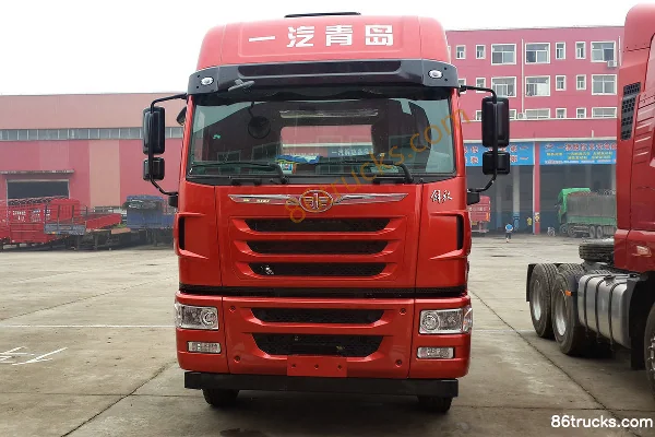 FAW Jiefang Qingdao Tu V Heavy Truck 350 hp 8X4(12 wheels) 9.5 m Van Cargo Truck Exterior (2) | 86Trucks