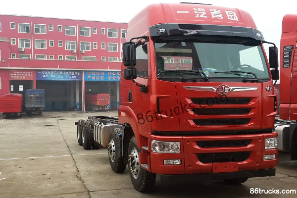 FAW Jiefang Qingdao Tu V Heavy Truck 350 hp 8X4(12 wheels) 9.5 m Van Cargo Truck Exterior