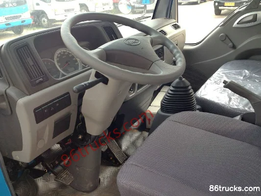 JAC Kangling 33 Medium Body 102 hp 4X2(6 wheels) 3.8m Extended Cab Flatbed Light Truck (1) | 86Trucks