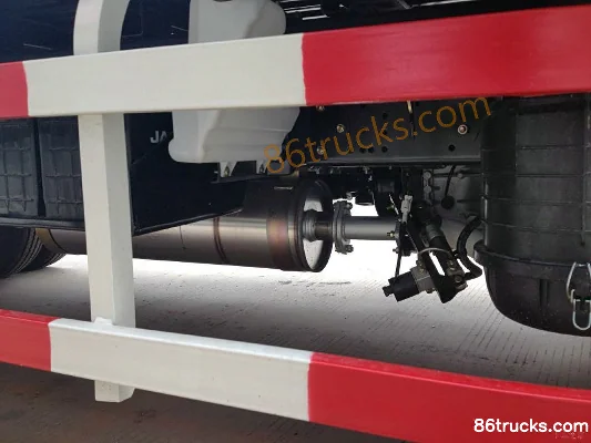 JAC Kangling 33 Medium Body 102 hp 4X2(6 wheels) 3.8m Extended Cab Flatbed Light Truck Chassis (2) | 86Trucks