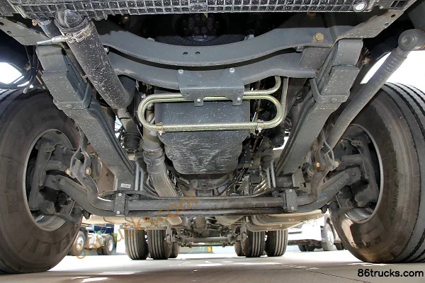 Sinotruk HOWO T7H camion lourd 480 ch tracteur routier 6X2R Châssis (1) | 86Trucks