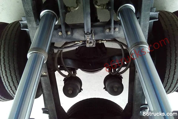Wuzheng Aochi 1700 Fully Enclosed 58 hp 3.48m Semi-Self-Loading Dump Four-Wheel Low-Speed Truck Chassis (2) | 86Trucks