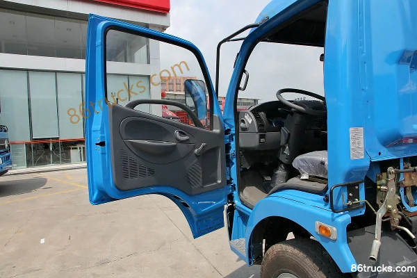 Dongfeng Duolika D6L 115 ch 4X2(6 roues) 4,15 m camion léger fourgon cabine simple (1) | 86Trucks