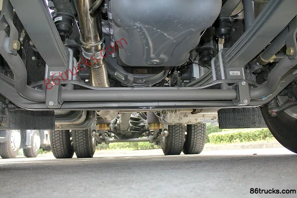Sinotruk Sitrak C7H Heavy Truck 440 hp 6X2R Tractor Truck (ZZ4256V323HD1/U7GB-A) Chassis (1) | 86Trucks