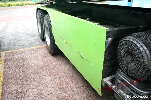 SHACMAN Delong Nouveau M3000 310 ch 6X4(10 roues) 5,6 m Camion benne Cabine (1) | 86Trucks
