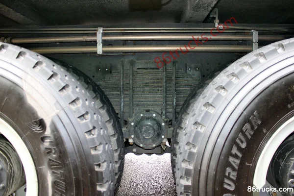 SHACMAN Delong New M3000 336 hp 6X4(10 wheels) 6.1 m New Dump Truck Cab (2) | 86Trucks