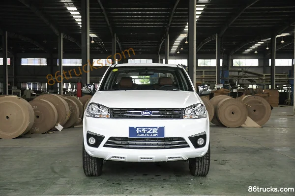 Karry Jetfox Fortune Edition 2.8L Diesel 2WD Double Row Pickup Truck Cab (2) | 86Trucks
