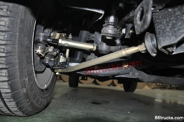 Karry Jetfox Fortune Edition 2.8L Diesel 2WD Double Row Pickup Truck Body (2) | 86Trucks