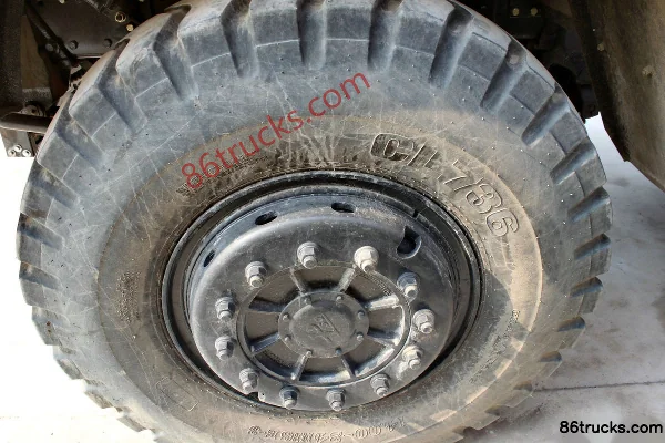 SHACMAN Tongli 385hp 6X4(10 wheels) off-road dump truck Chassis (2) | 86Trucks