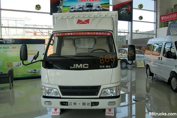 JMC Xinshunda 109 hp 4X2(6 wheels) 4.21m Single Row Van Light Truck Exterior (2) | 86Trucks