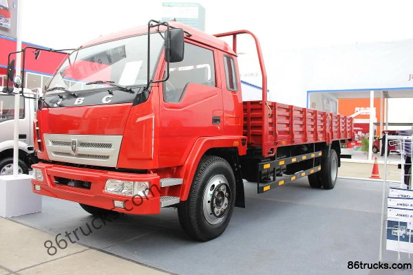 Jinbei Jinqi 120hp 4X2(6 wheels) 5.2m single-row flatbed cargo truck Exterior