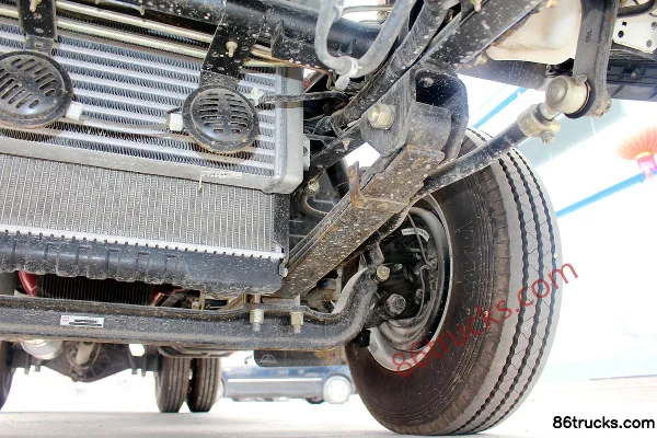 Foton Aoling CTX 118 hp 4X2(6 wheels) 4.165m single-row van light truck Chassis (2) | 86Trucks