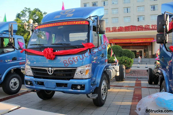 Feidi D3 Series 130hp 4X2(6 wheels) 5.7m Semi-row Stake Light Truck (Yangchai) Exterior (3) | 86Trucks
