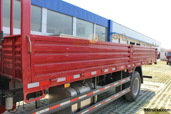 Foton Aumark 5 Series medium truck 170 hp 4X2(6 wheels) 6.2m semi-sleeper flatbed cargo truck (Beijing V) Body (1) | 86Trucks