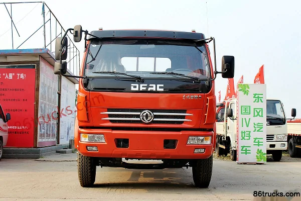 Dongfeng Duolika M 136hp 4X2(6 wheels) 5.8m crew-cab flatbed cargo truck Exterior (2) | 86Trucks