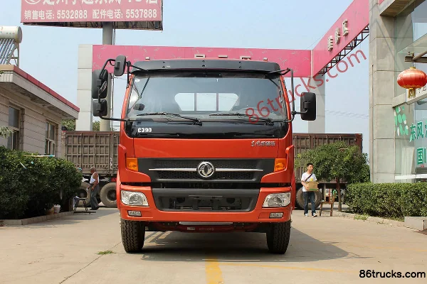 Dongfeng Kaipute C 140hp 4X2(6 wheels) 6.2m Extended Cab Flatbed Light Truck Exterior (2) | 86Trucks