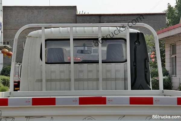 Dongfeng Duolika D6 82 ch 4X2(6 roues) camion léger à ridelles cabine double 3,3 m Carrosserie (3) | 86Trucks
