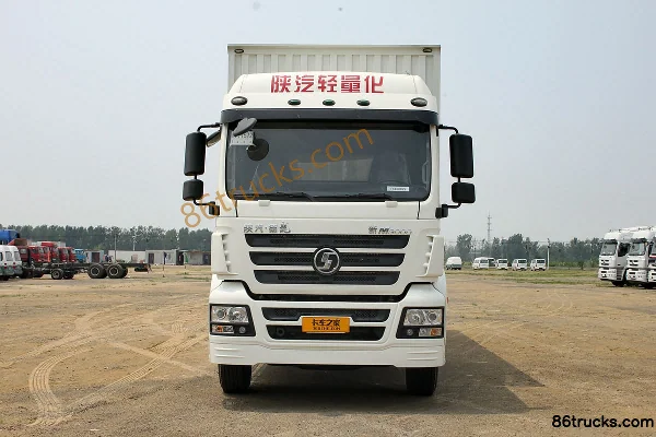 SHACMAN Delong New M3000 version allégée 300 ch 6X2(8 roues) 9,55 m camion porteur à rideaux coulissants (Yuchai) (transport express) Extéri