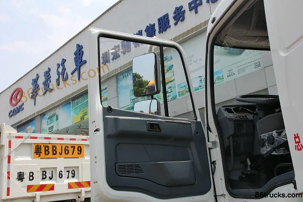 Hualing Star 270 hp 6X4(10 wheels) Powder Material Truck Cab (3) | 86Trucks