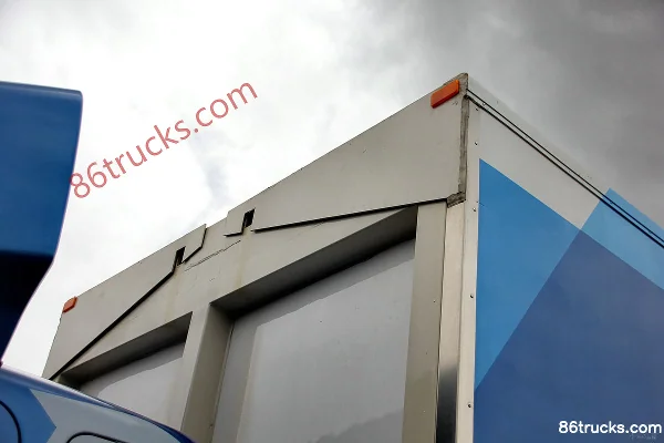 Bojun Yijun 130 hp 4X2(6 wheels) 6.2m Van Light Truck Body (1) | 86Trucks