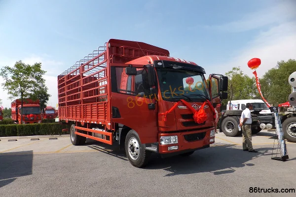 FAW Jiefang Qingdao Long V camion moyen 164 ch 4X2(6 roues) camion porteur à ridelles 6,75 m (FAW 6 vitesses) Extérieur (2) | 86Trucks