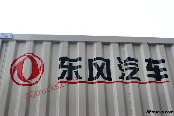 Dongfeng Kaipute E280 116hp 4X2(6 wheels) 3.9m semi-panel van light truck Chassis (1) | 86Trucks