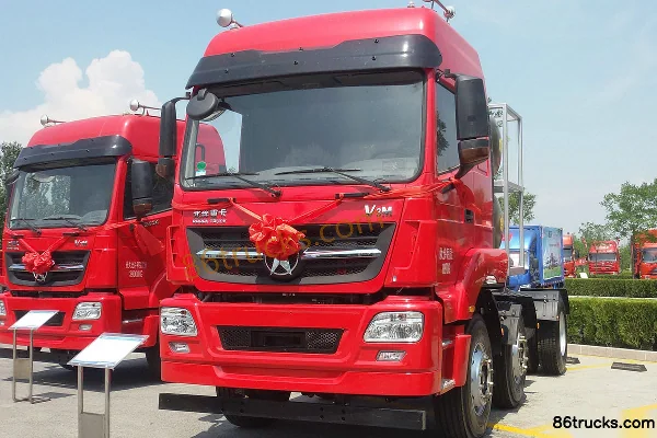 Beiben V3M Heavy Truck 350 hp 6X2(8 wheels) LNG Tractor Truck Exterior (3) | 86Trucks