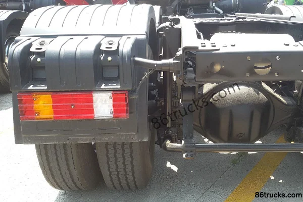 Beiben V3HT camion lourd 430 ch 6X4(10 roues) tracteur routier automatique (ralentisseur) (AMT manuel/automatique) Châssis (2) | 86Trucks