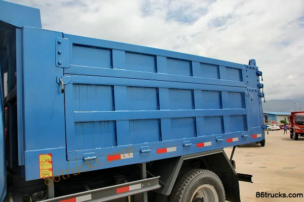 Shijun Prince II 115hp 4X2(6 wheels) 3.8m dump truck Body (1) | 86Trucks