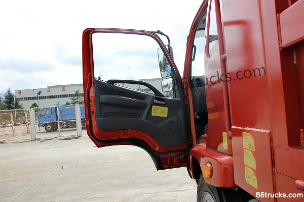 Shijun Skat Light Truck 130 hp 4X2(6 wheels) 4m Dump Truck Cab (1) | 86Trucks