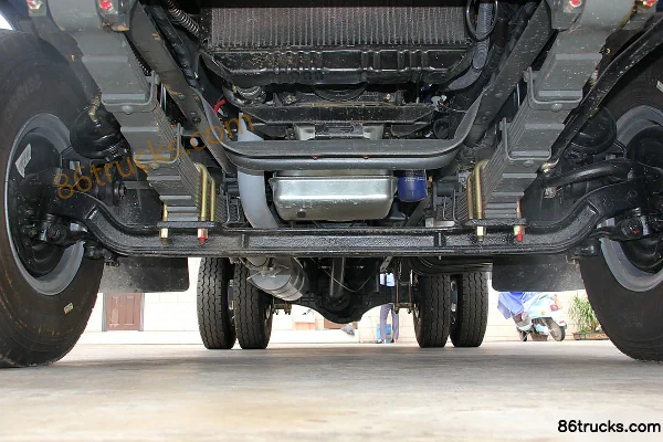 Shijun Skat Light Truck 129 hp 4X2(6 wheels) 3.7m Dump Truck Chassis (1) | 86Trucks