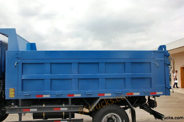 Shijun Skat Light Truck 129 hp 4X2(6 wheels) 3.7m Dump Truck Body (2) | 86Trucks