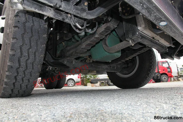 FAW Jiefang Qingdao New Hanwei J5M Heavy Truck 290 hp 4X2(6 wheels) Tractor Truck Chassis (3) | 86Trucks