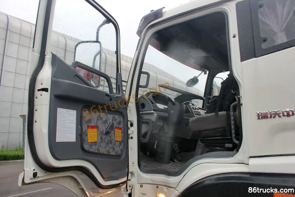 Foton Ruivo Q5 141 ch 4X2(6 roues) camion à ordures compacteur Cabine (1) | 86Trucks