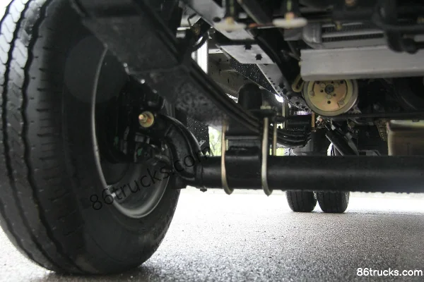 Foton Times Yuling V2 88 hp 4X2(6 wheels) 3.05m Double Row Stake Micro Truck Chassis (2) | 86Trucks