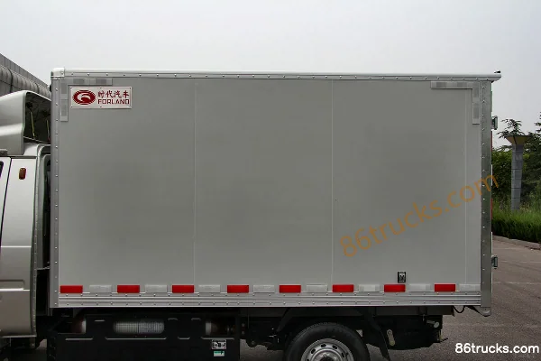 Foton Shidai Yuling VQ1 1,1 L 60 ch 4X2(6 roues) essence camion fourgon à cabine simple 3,05 m Carrosserie (3) | 86Trucks
