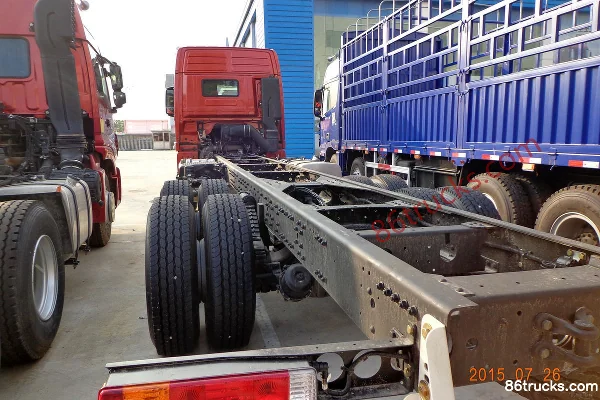 Foton AumanGTL 6 séries camion porteur à ridelles plaine 350 ch 8X4(12 roues) 9,5 m Extérieur (2) | 86Trucks