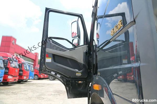 FAW Jiefang J6P Heavy Truck 460hp 6X4(10 wheels) AMT Automatic Tractor Truck Cab (1) | 86Trucks
