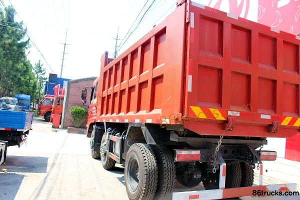 Dongfeng Teshang 180 ch 6X2(8 roues) camion benne 4,8 m (EQ3259GF3) Carrosserie (2) | 86Trucks