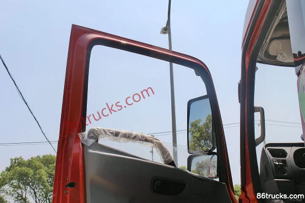Dongfeng Tesun 120 hp 4X2(6 wheels) 4.2m Dump Truck (EQ3040GF) Cab (2) | 86Trucks