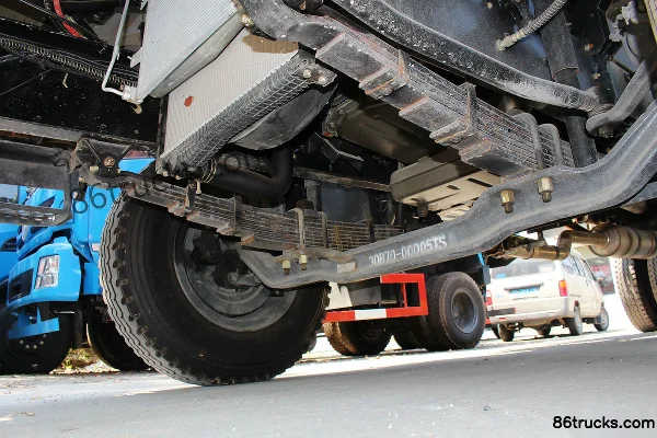 Dongfeng Tesun 120 hp 4X2(6 wheels) 4.2m Dump Truck (EQ3040GF) Chassis (3) | 86Trucks