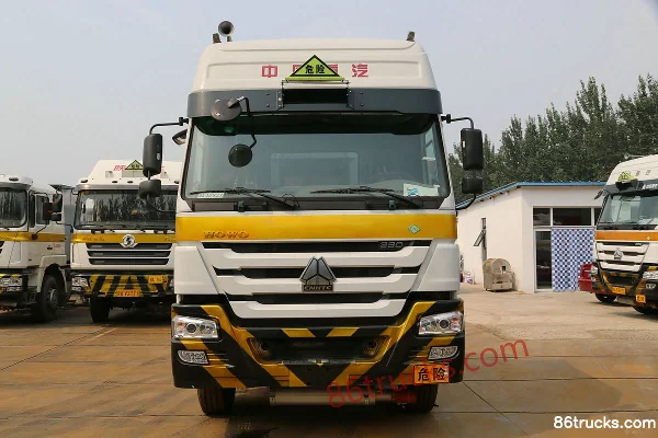 Sinotruk HOWO heavy truck 380 hp 6X4(10 wheels) CNG tractor truck (natural gas transport truck) Exterior (2) | 86Trucks