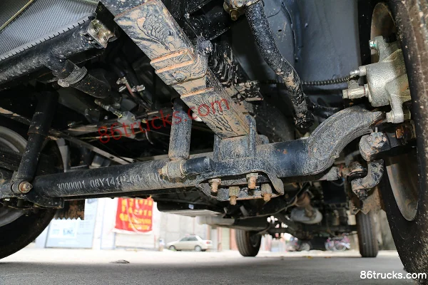 NanJun Ruibao 1.1L 60 hp 4X2(6 wheels) gasoline 2.9m single-row mini truck Chassis (3) | 86Trucks