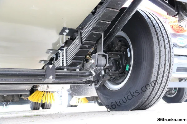 BYD T8 16 tonnes camion balayeur-laveur électrique pur (Hualin) 4X2(6 roues) Châssis (3) | 86Trucks