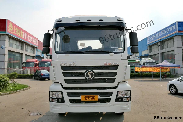 SHACMAN Delong New M3000 245 hp 6X2(8 wheels) cargo truck Exterior (2) | 86Trucks