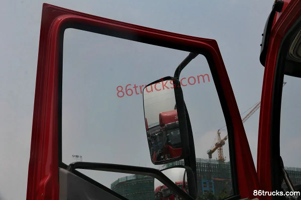FAW Jiefang J6M 350hp 6X4(10 wheels) Tractor Truck Cab (3) | 86Trucks