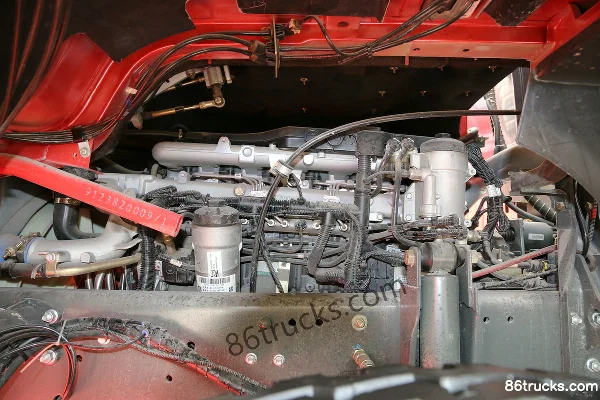 Sinotruk Steyr M5G camion lourd 340 ch 6X4(10 roues) camion benne 6,2 m Châssis (1) | 86Trucks