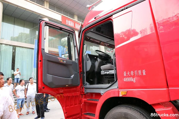 XCMG Hanfeng G7 420 hp 6X4(10 wheels) Tractor Truck Cab (1) | 86Trucks